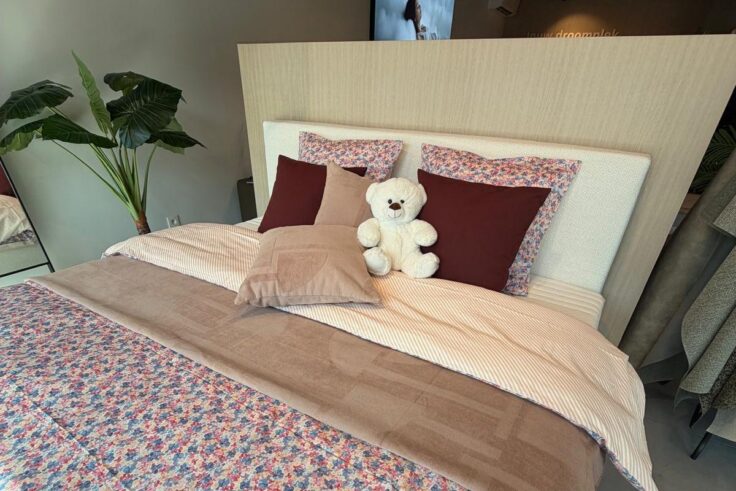 Revor Stockbox Pocket 25 boxspring in de showroom van Slaap Concept
